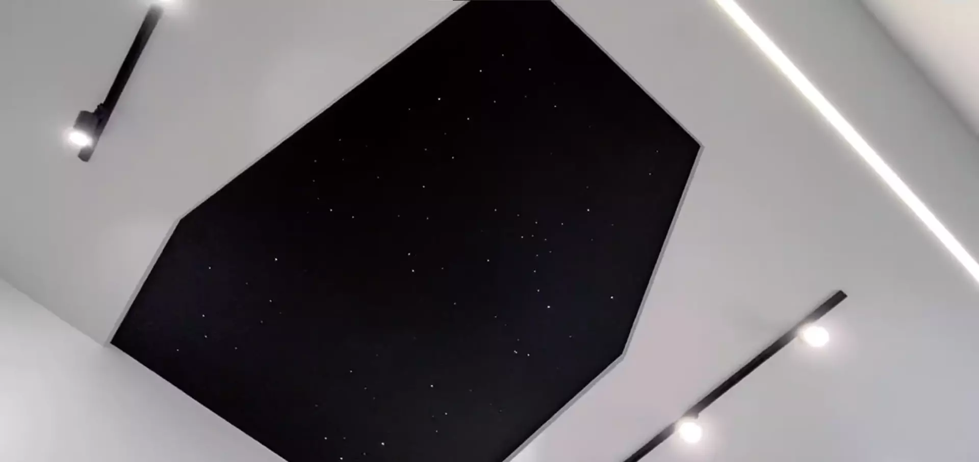 Астрахань, Челябинская, 1а, фото 1